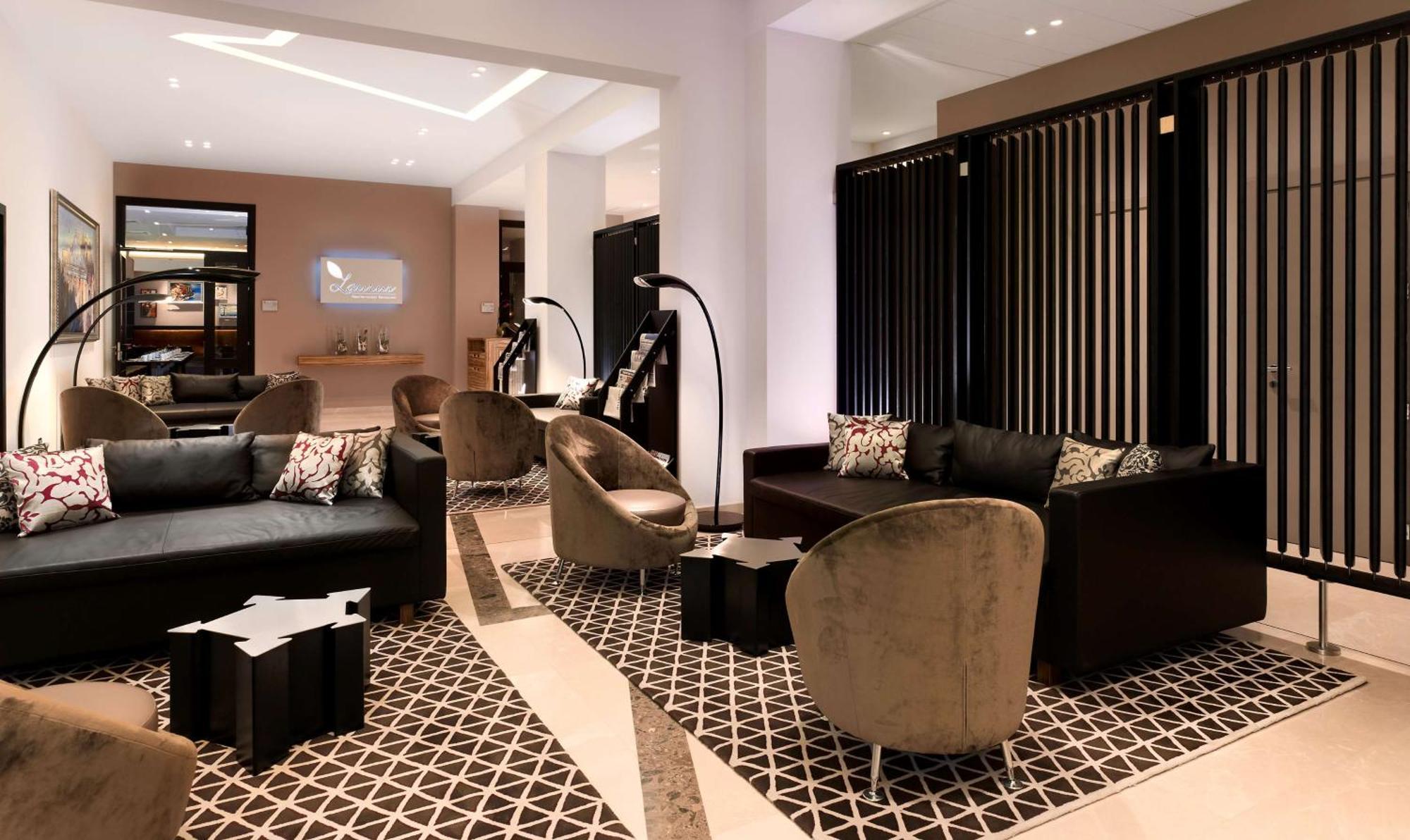 Hotel Doubletree By Hilton Oradea Exteriér fotografie